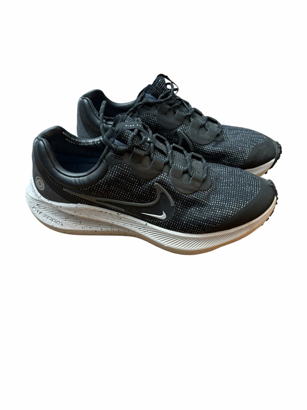 Nike Zoom Winflo 8 Shield Black and White Running Shoes Women’s‎ Size 10.5
